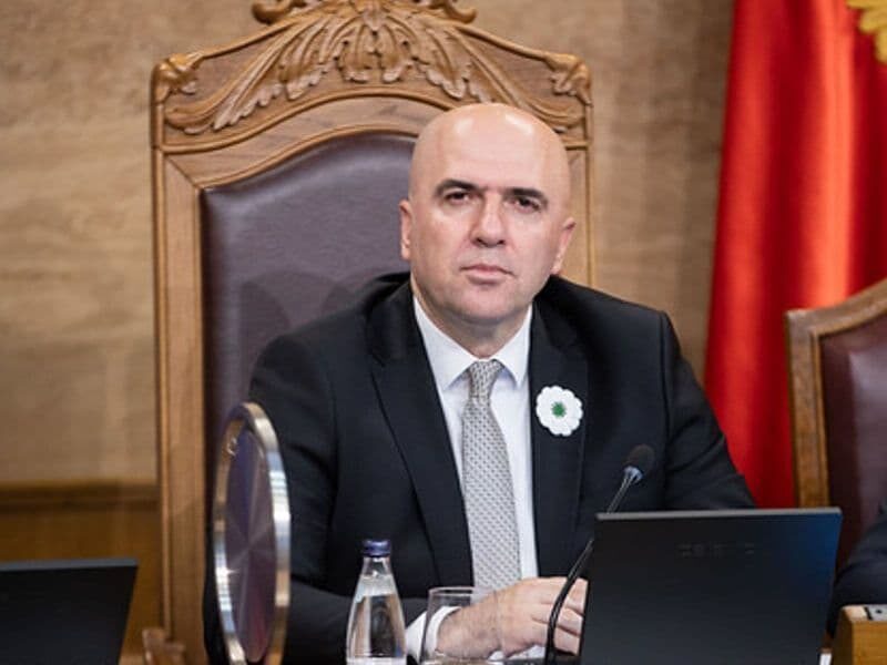 1772188355 54630442691 94368fc368 i 960x600 Radio televizija Rožaje