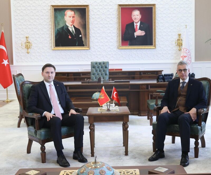 ddd 663x900 Radio televizija Rožaje