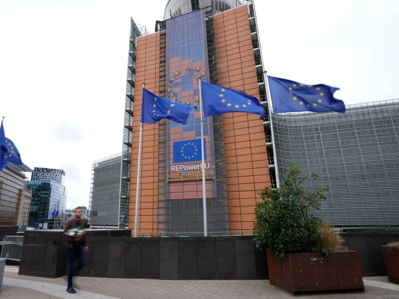 23263409252540 600x900 Radio televizija Rožaje