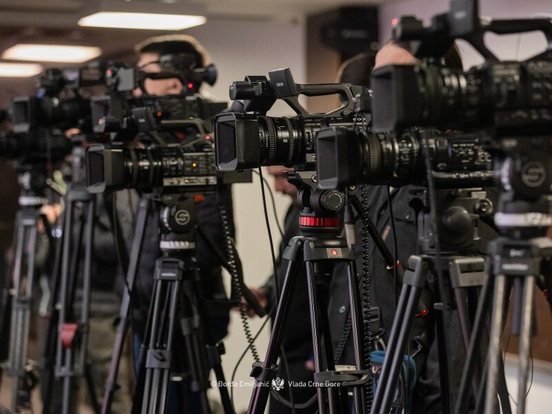 55104393181 707de06f5b k 600x900 Radio televizija Rožaje