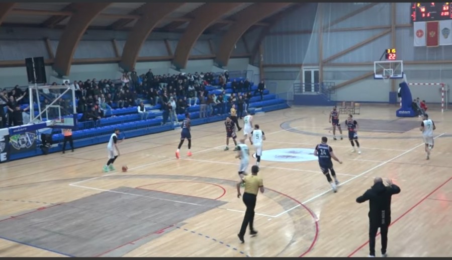 “Nadležni da procesuiraju odgovorne za veličanje Ratka Mladića na utakmici u Zeti”