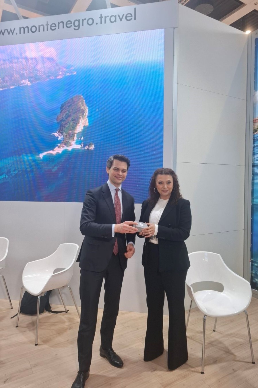 “Nove avio-linije između Crne Gore i Njemačke za bolji turistički promet”