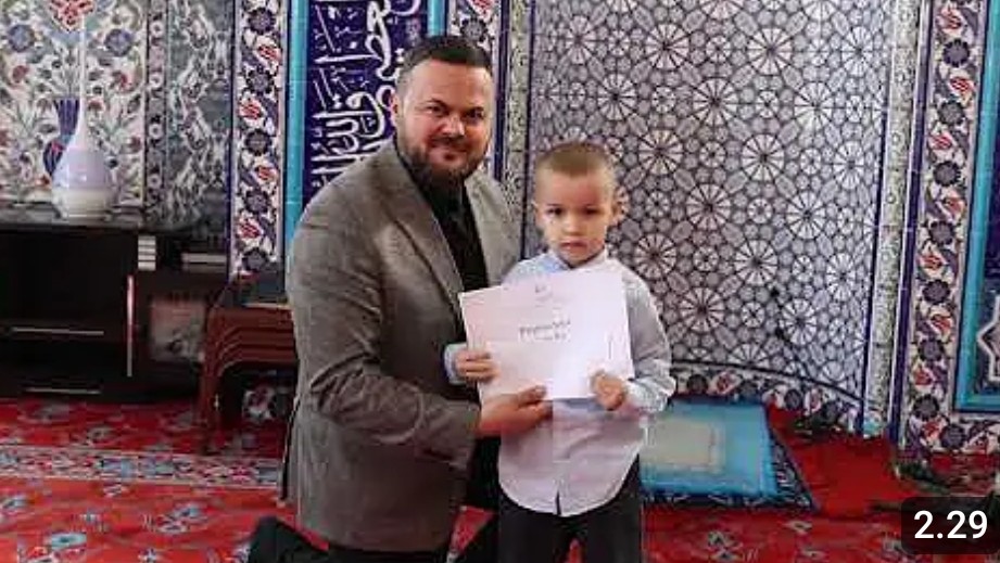 Takmičenje mekteblija u učenju sure El-Alek