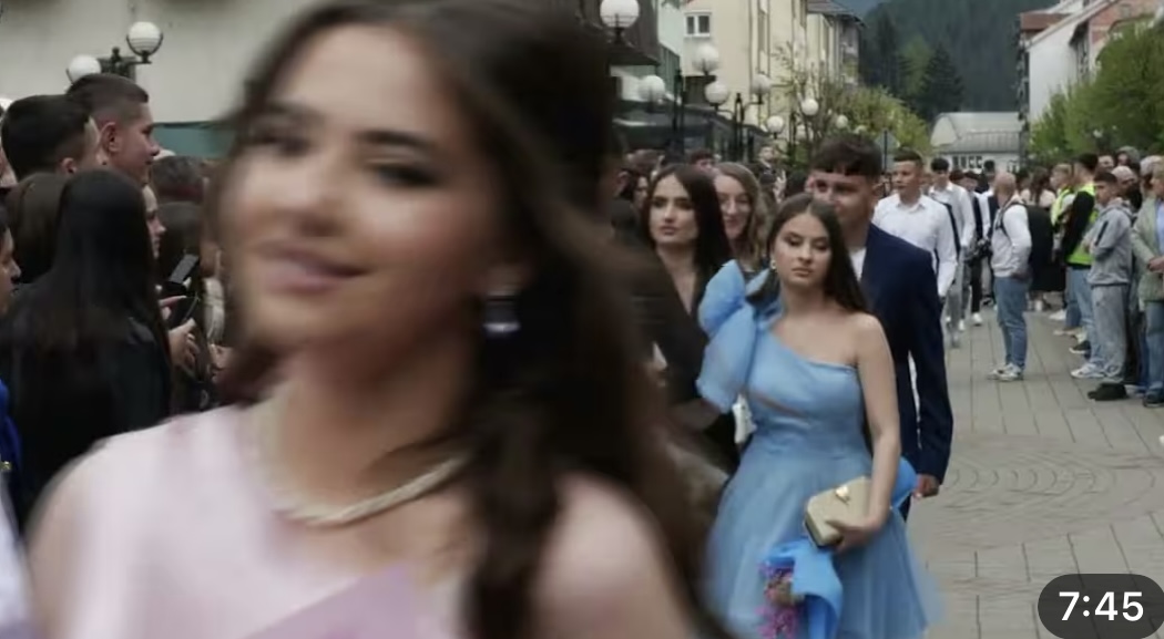 Defile polumaturanata seoskih škola održan u Rožajama