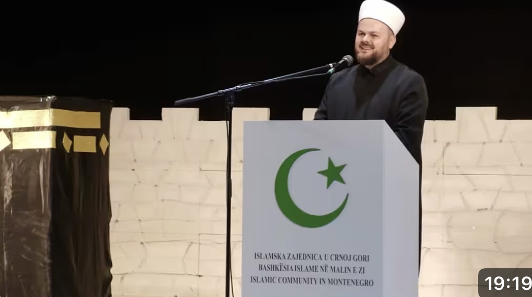U Rožajama proučena ikrar dova budućim hadžijama