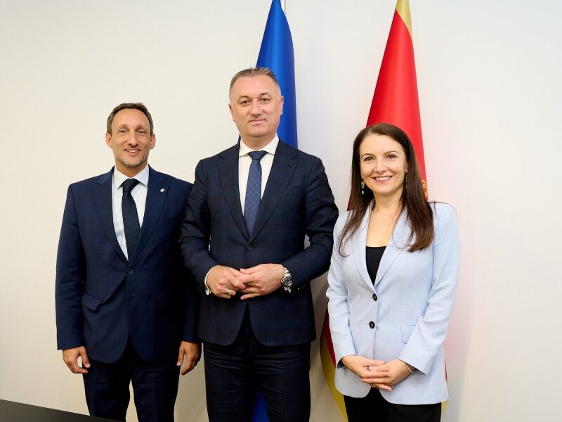 ffff 600x900 Radio televizija Rožaje