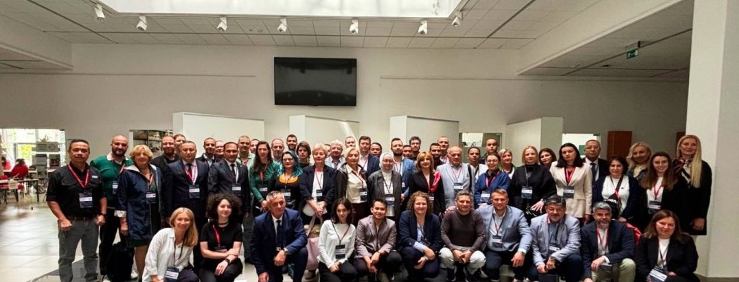 Digitalizacija i AI u fokusu:  FSKL na međunarodnom skupu u Poljskoj