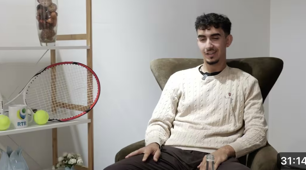 Teniski reket u jednoj, indeks pun desetki u drugoj ruci: Eldin Nokić ispisuje svoju priču