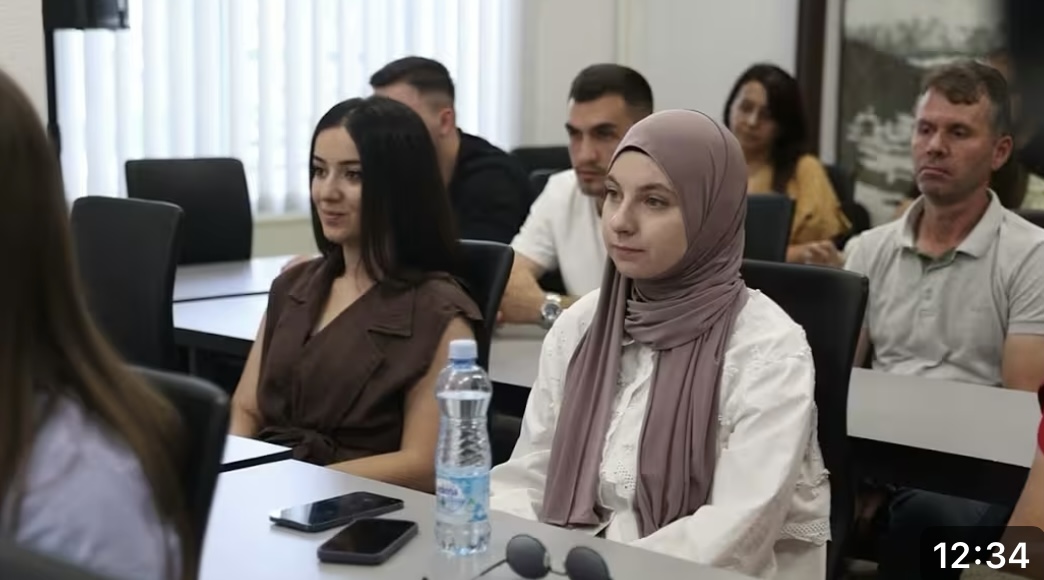 Udruženje Bošnjaka Kosova i Crne Gore u Njemačkoj za 16 studenataobezijedilo jednokratne stipendije