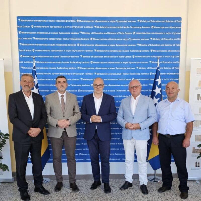 f4dd3ec7 da82 49ea 9179 d806d2a6ec2a Radio televizija Rožaje