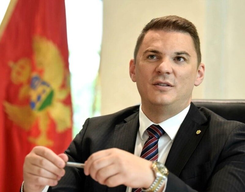 sssssssssssssssssssssssss 628x900 Radio televizija Rožaje